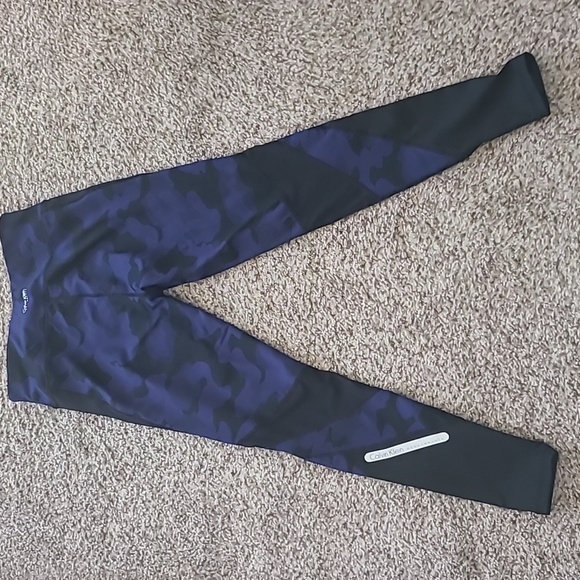 Calvin Klein Blue and Black Leggings - Picture 5 of 7